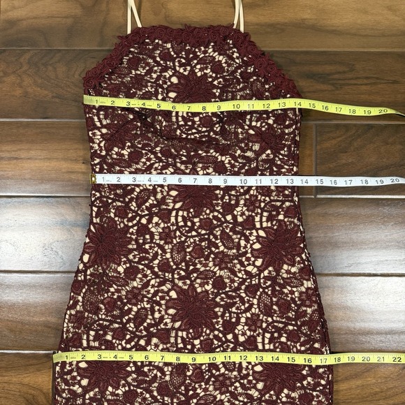 Antonio Melani Women's Size 0 Zifandel Nancy Schiffli Lace Sheath Dress - Picture 6 of 14